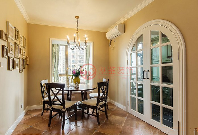 美式家具裝修搭配技巧-美式鄉(xiāng)村風(fēng)格三居裝修效果圖