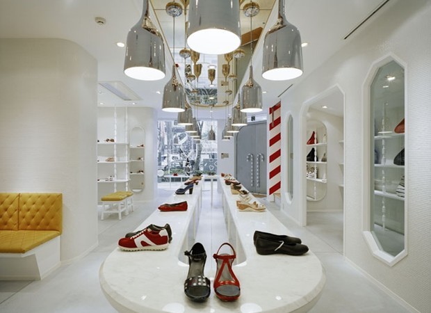 女鞋鞋店裝修設(shè)計-時裝鞋店鋪裝修設(shè)計